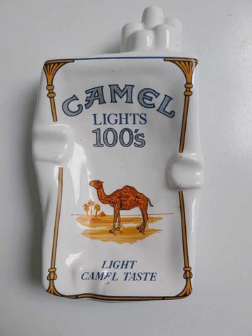Camel porseleinen  asbak 1980 goede staat 