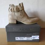 Nero Giardini enkellaarsjes champagne, maat 37, Vêtements | Femmes, Chaussures, Enlèvement ou Envoi, Beige, Comme neuf, Boots et Botinnes