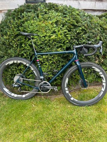Rapha gravel fiets beschikbaar voor biedingen