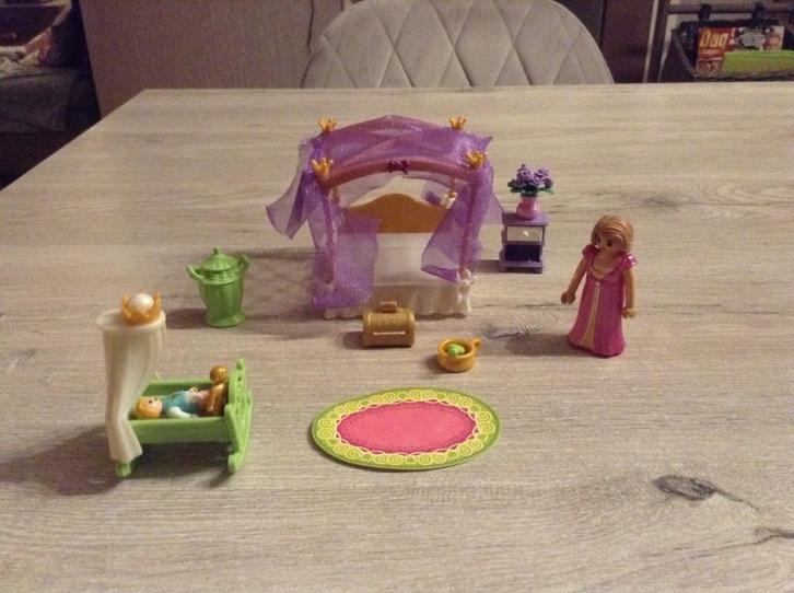 set de jeu Playmobil Royal Room, Enfants & Bébés, Jouets | Playmobil, Comme neuf, Ensemble complet, Enlèvement ou Envoi