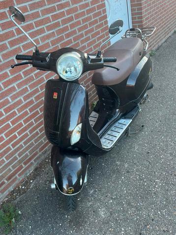 Benda benson 50cc B KLASSE(onderdelen of voor handige harry) beschikbaar voor biedingen