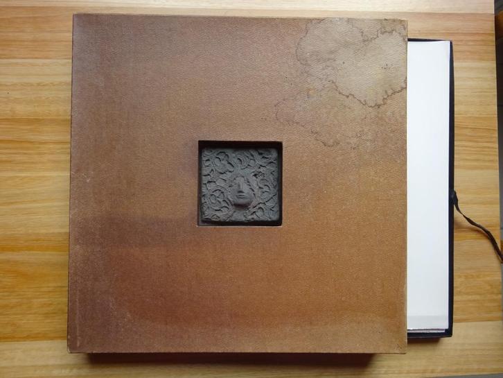 Kunstmap 1979 't Getij Antwerpen 10 grafieken/10 gedichten, Antiek en Kunst, Kunst | Etsen en Gravures, Ophalen of Verzenden