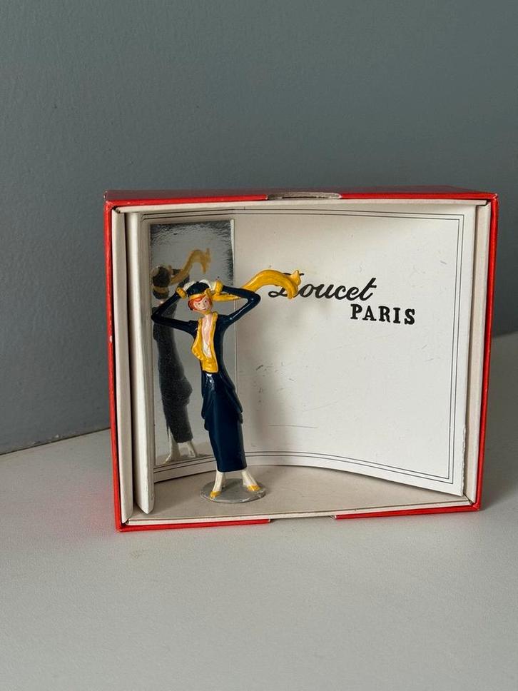 Pixi mode: Doucet 1913, Collections, Personnages de BD, Comme neuf, Tintin, Enlèvement ou Envoi