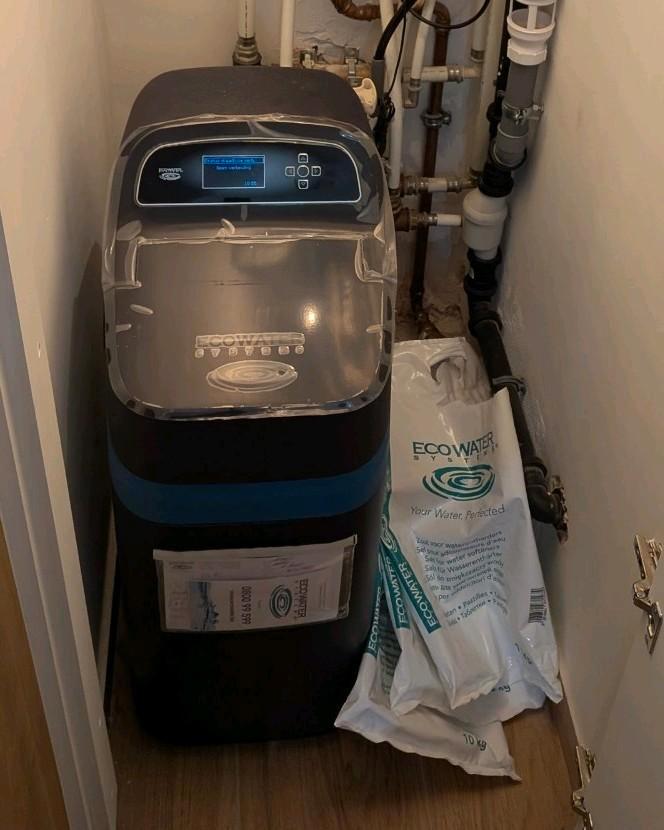 Ecowater Refiner Boost Water Ontharder / Verzachter, Elektronische apparatuur, Waterontharders, Zo goed als nieuw, Waterontharder met zout
