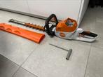 Stihl HSA 100 accu heggenschaar, Ophalen, Zo goed als nieuw, Accu