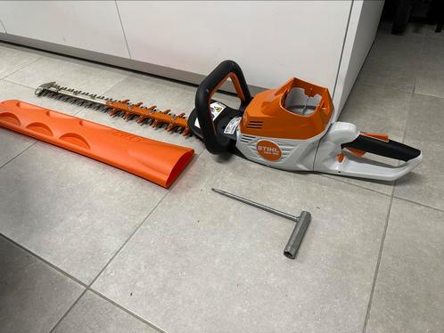 Stihl HSA 100 accu heggenschaar, Tuin en Terras, Heggenscharen, Zo goed als nieuw, Accu, Ophalen