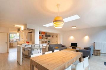 Maison à louer à Auderghem, 3 chambres beschikbaar voor biedingen