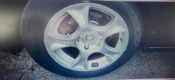 4 AZEV 16' velgen CLASSICO 'oldskool'  met  centerkapjes, Auto-onderdelen, Banden en Velgen, Velg(en), 17 inch, 205 mm, Personenwagen