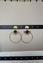 Goudkleurige oorbellen, Handtassen en Accessoires, Oorbellen, Ophalen of Verzenden, Nieuw, Goud, Overige materialen