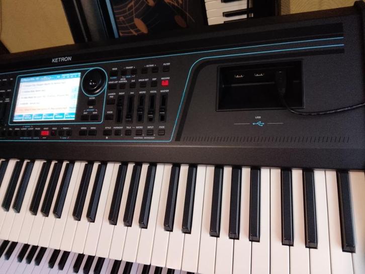 Ketron SD9-uitwisseling voor Ketron SD90  à saisir urgent, Muziek en Instrumenten, Keyboards, Gebruikt, 76 toetsen, Overige merken