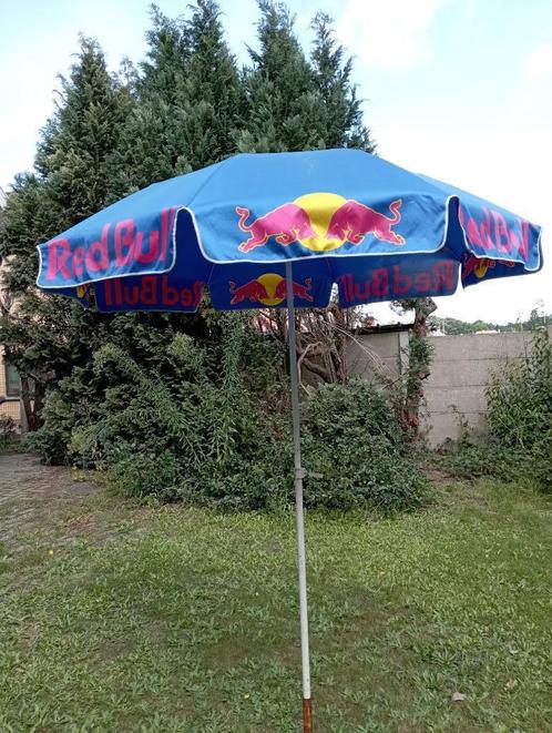 440) Levensgevaarlijke red bull parasol, Verzamelen, Merken en Reclamevoorwerpen, Gebruikt, Ophalen