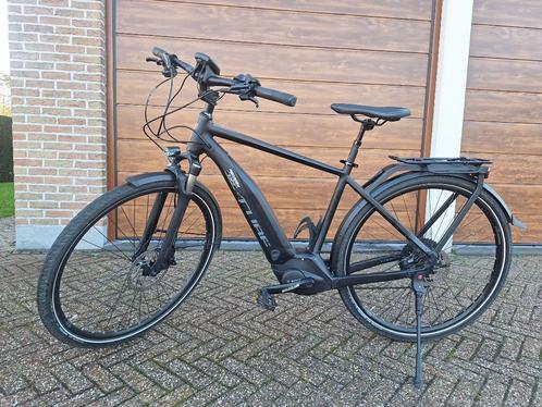 ELEKTRISCHE HERENFIETS CUBE TOURING EXC, Fietsen en Brommers, Elektrische fietsen, Zo goed als nieuw, Cube, 47 tot 51 cm, 50 km per accu of meer