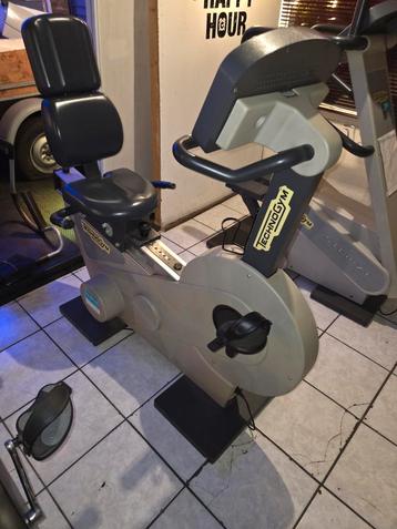 TechnoGym Ligfiets – Professionele Recumbent Bike beschikbaar voor biedingen