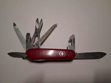 Victorinox Ranger rood beschikbaar voor biedingen