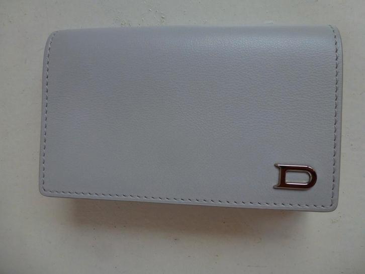 Delvaux zakje voor sleutels lichtgrijs signature multiclés, Handtassen en Accessoires, Overige Accessoires, Zo goed als nieuw