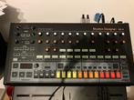 Boîte à rythme Behringer RD8, Muziek en Instrumenten, Ophalen, Zo goed als nieuw, Roland
