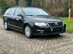 Volkswagen Passat 2.0 Tdi Dsg automaat 1000€ vaste prijs, Auto's, Volkswagen, Automaat, Stof, Zwart, Zwart