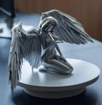 Prachtig beeldje zilverkleurige zittende Engel (18cm breed), Verzamelen, Beelden en Beeldjes, Ophalen of Verzenden, Nieuw