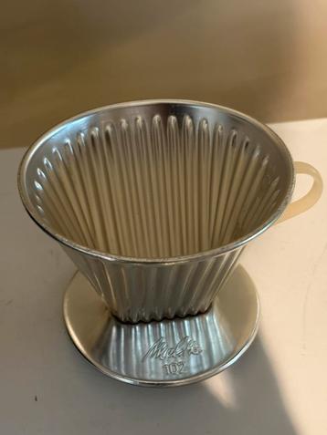 Melitta 102 vintage aluminium koffiefilter met filter beschikbaar voor biedingen