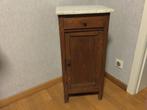Bijzettafel of nachtkastje. Marmer bovenvlak, kast in hout., Antiek en Kunst, Antiek | Meubels | Kasten, Ophalen