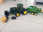 Brüder tractor John Deere met balenpres, Kinderen en Baby's, Speelgoed |Speelgoedvoertuigen, Zo goed als nieuw, Ophalen