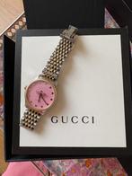 Horloge gucci dames 5atm  saffierglas, Handtassen en Accessoires, Horloges | Dames, Ophalen of Verzenden, Zo goed als nieuw, Staal