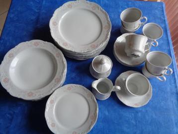 Service porcelaine "Royal Bavarian" . 37 pièces. beschikbaar voor biedingen