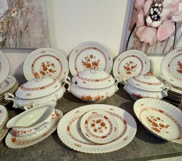 Vintage Porseleinen servies KAISER BURGUND, Bavaria, ~1960., Antiek en Kunst, Ophalen