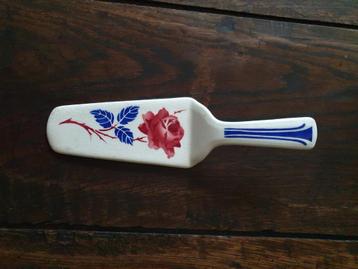 Keller&Guérin (Luneville) aardewerken taartschep beschikbaar voor biedingen