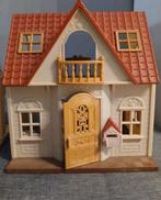 Sylvanian families huis en speeltuin + poppetjes, Ophalen