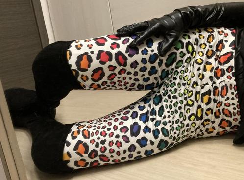 Legging brillant à imprimé léopard coloré taille M, Vêtements | Femmes, Leggings, Collants & Bodies, Neuf, Legging, Taille 40/42 (M)