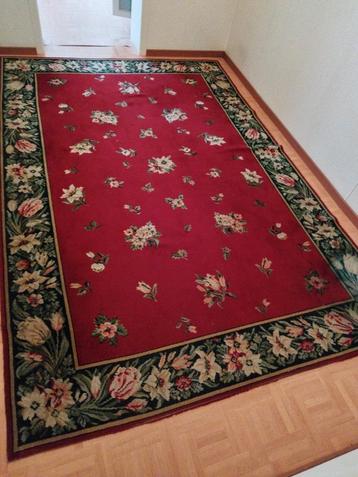 Rood Tapijt met bloemenmotief 200 x 300 cm beschikbaar voor biedingen
