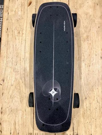 Elektrisch skateboard elektrisch zo goed als nieuw beschikbaar voor biedingen