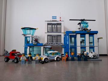 Lego City 60047 - Politiebureau beschikbaar voor biedingen
