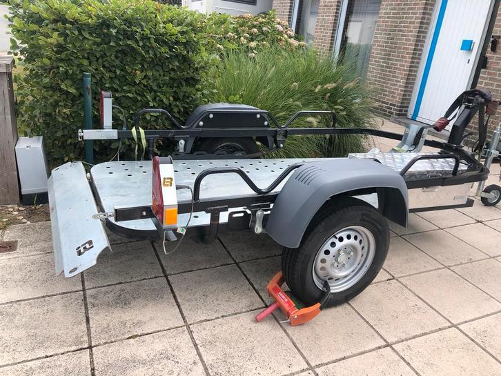 Aanhanger voor motorfiets te huur, Auto diversen, Aanhangers en Bagagewagens, Zo goed als nieuw, Ophalen