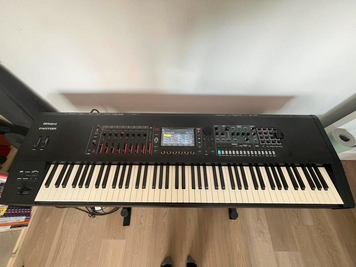 Roland Fantom 8 - EX, Muziek en Instrumenten, Synthesizers, Zo goed als nieuw, 88 toetsen, Roland, Ophalen