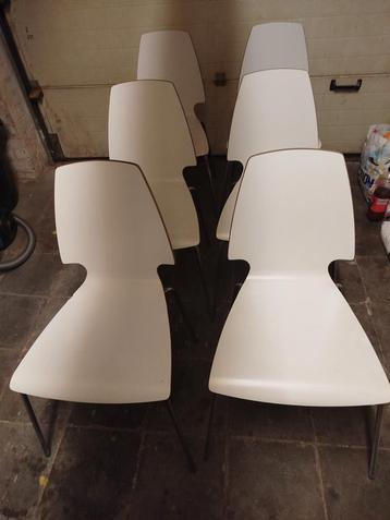 Chaises Ikea  beschikbaar voor biedingen