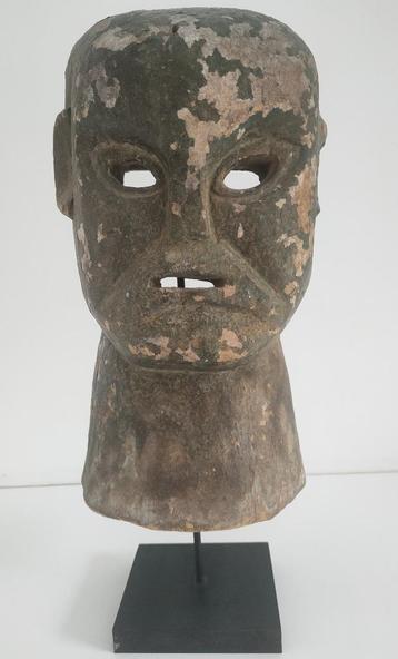 OUD MASKER + basis/herkomst nader te bepalen beschikbaar voor biedingen
