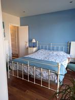 Metalen bed, Ophalen, Tweepersoons, Zo goed als nieuw, Metaal