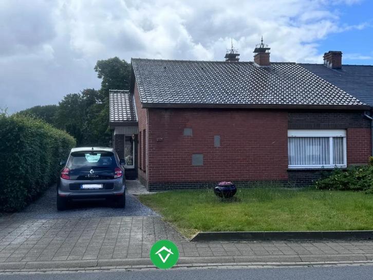 WONING MET 2 SLAAPKAMERS EN GARAGE TE ICHTEGEM, Immo, Huizen en Appartementen te koop, Provincie West-Vlaanderen, 500 tot 1000 m²