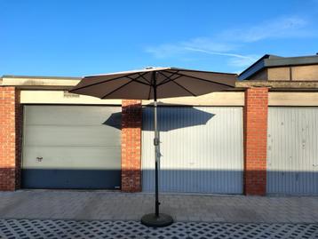 Parasol - bruin  beschikbaar voor biedingen