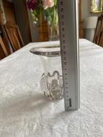 Vase en verre, Ophalen