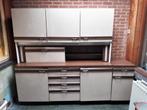 vintage , jaren '60 , keukenkast gratis af te halen., Ophalen, Huis en Inrichting