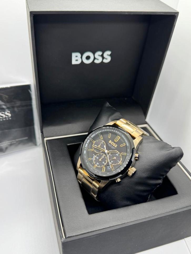 Hugo Boss gouden horloge, Handtassen en Accessoires, Horloges | Heren, Zo goed als nieuw, Polshorloge, Overige merken, Goud, Goud
