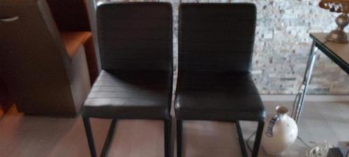 Deux chaises avec sièges gris, Maison & Meubles, Chaises, Comme neuf, Deux, Métal, Autres matériaux, Gris, Enlèvement ou Envoi