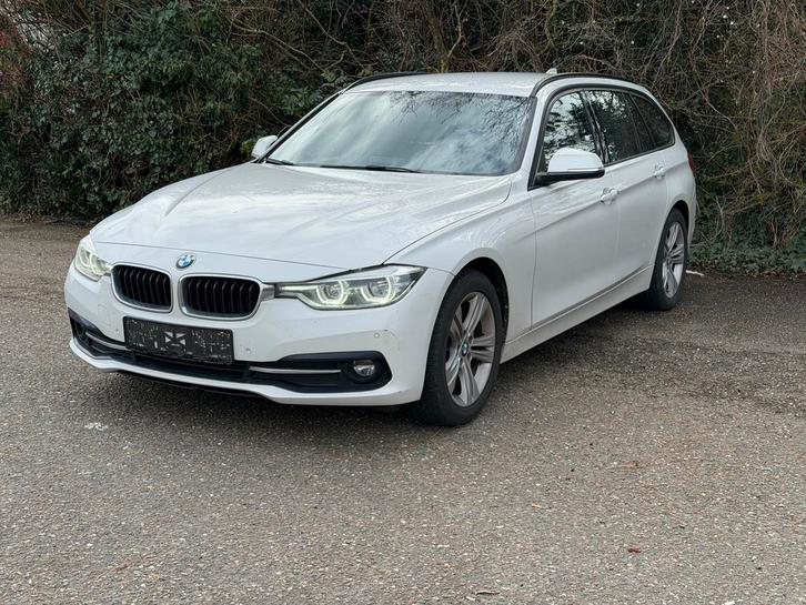 BMW 3 reeks 2.0 Diesel 204.000 km, Auto's, BMW, Particulier, 3 Reeks, ABS, Airbags, Airconditioning, Alarm, Bluetooth, Bochtverlichting