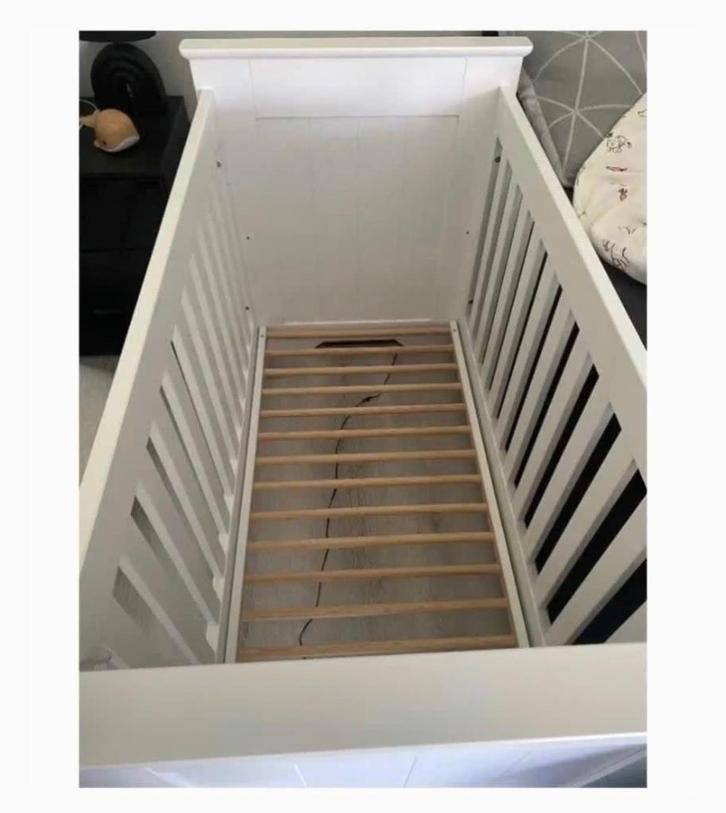 Baby bed met aerosleep matras, Kinderen en Baby's, Babywiegjes en Ledikanten, Gebruikt, Ledikant, Ophalen