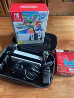 Switch oled + jeux + accessoires, Switch OLED, Enlèvement ou Envoi, Comme neuf, Avec 3 manettes ou plus