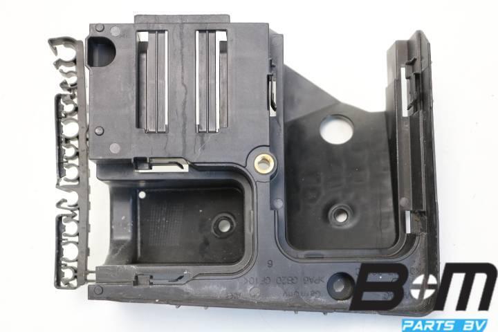 Houder voor zekeringkast VW Golf 6 1K0907361C, Utilisé