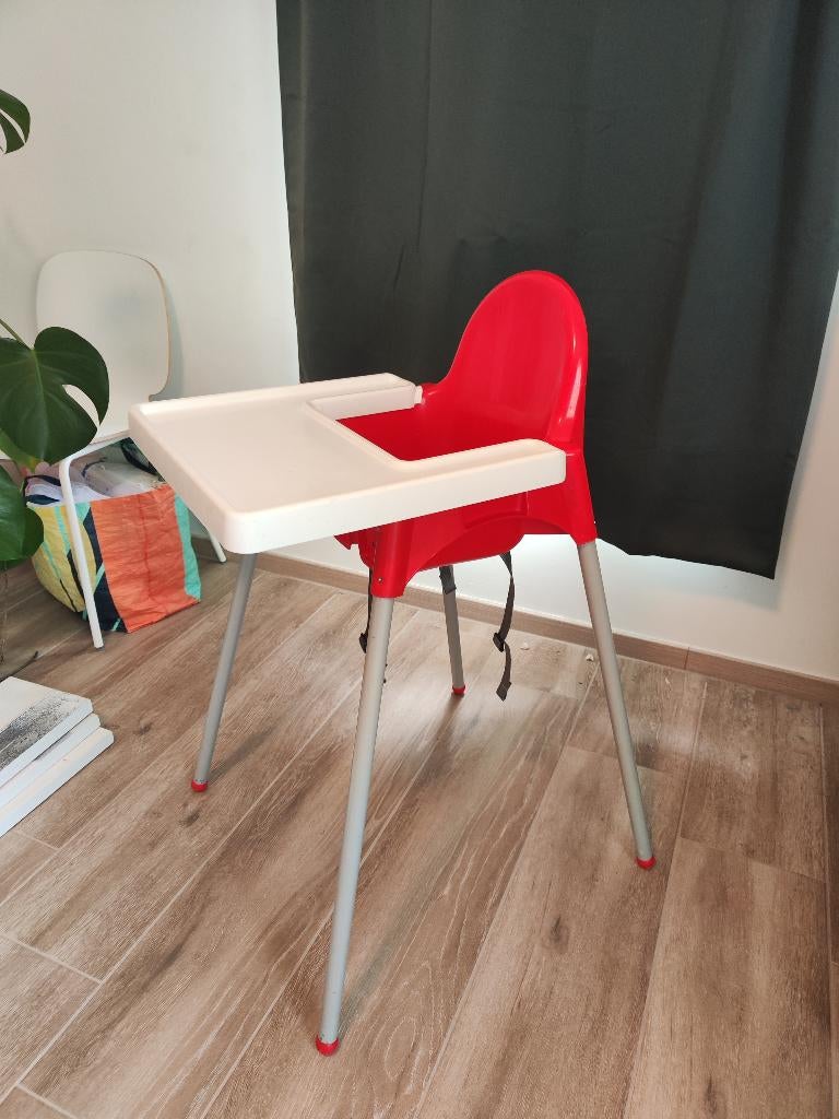 Chaise Haute enfant IKEA, Enfants & Bébés, Enlèvement, Utilisé